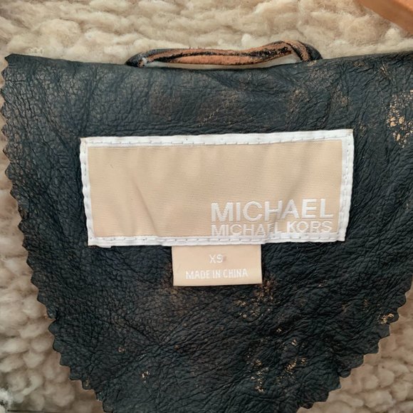 Vintage Shearling Jacket - Picture 3 of 3